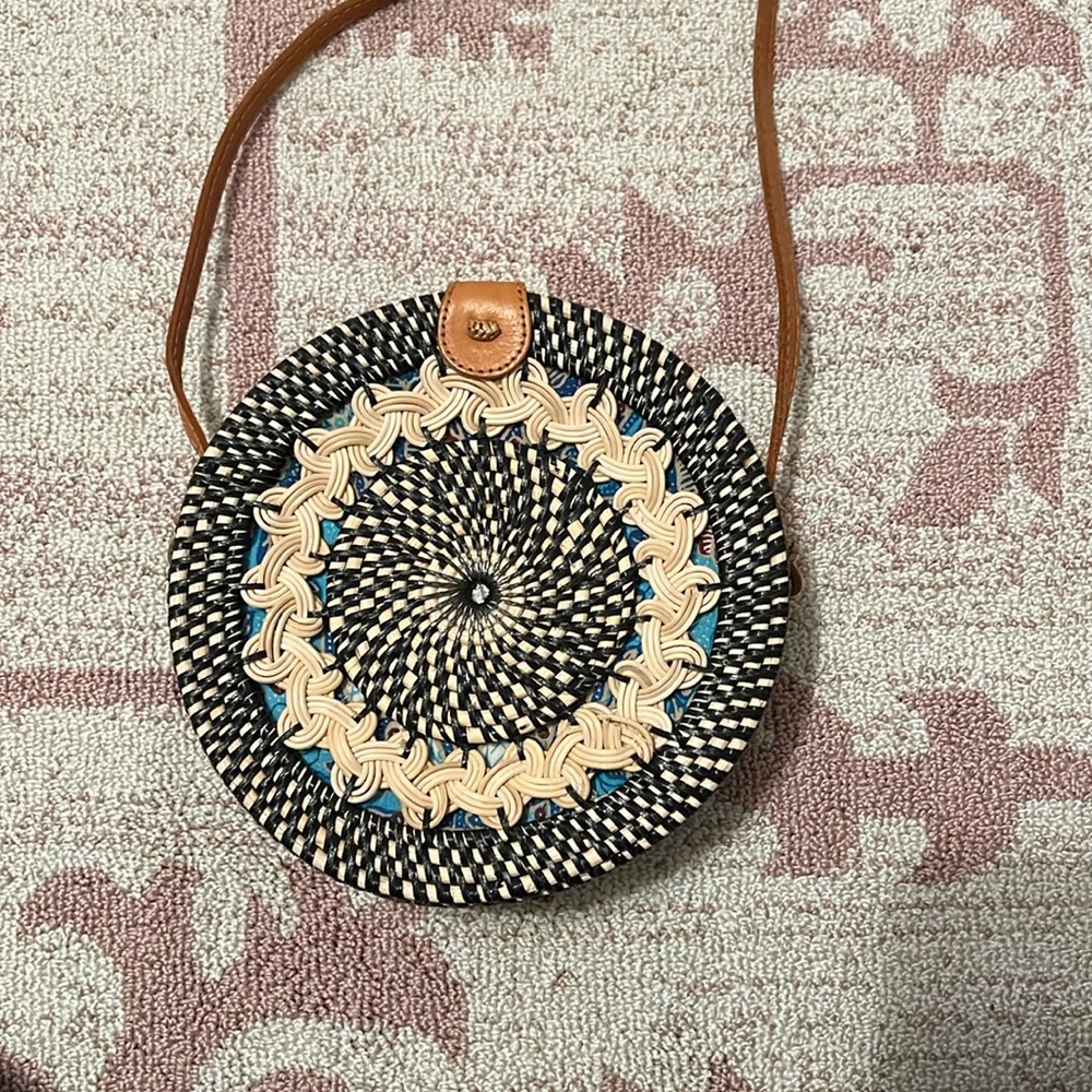 Wicker purse